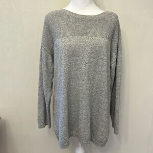 Talbots gray boat neck long sleeve sweater accent shoulder buttons Sz XL EUC